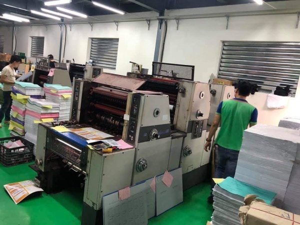 Xưởng sản xuất - In ấn VietMax - Công Ty Cổ Phần Đầu Tư Và Phát Triển Vietmax